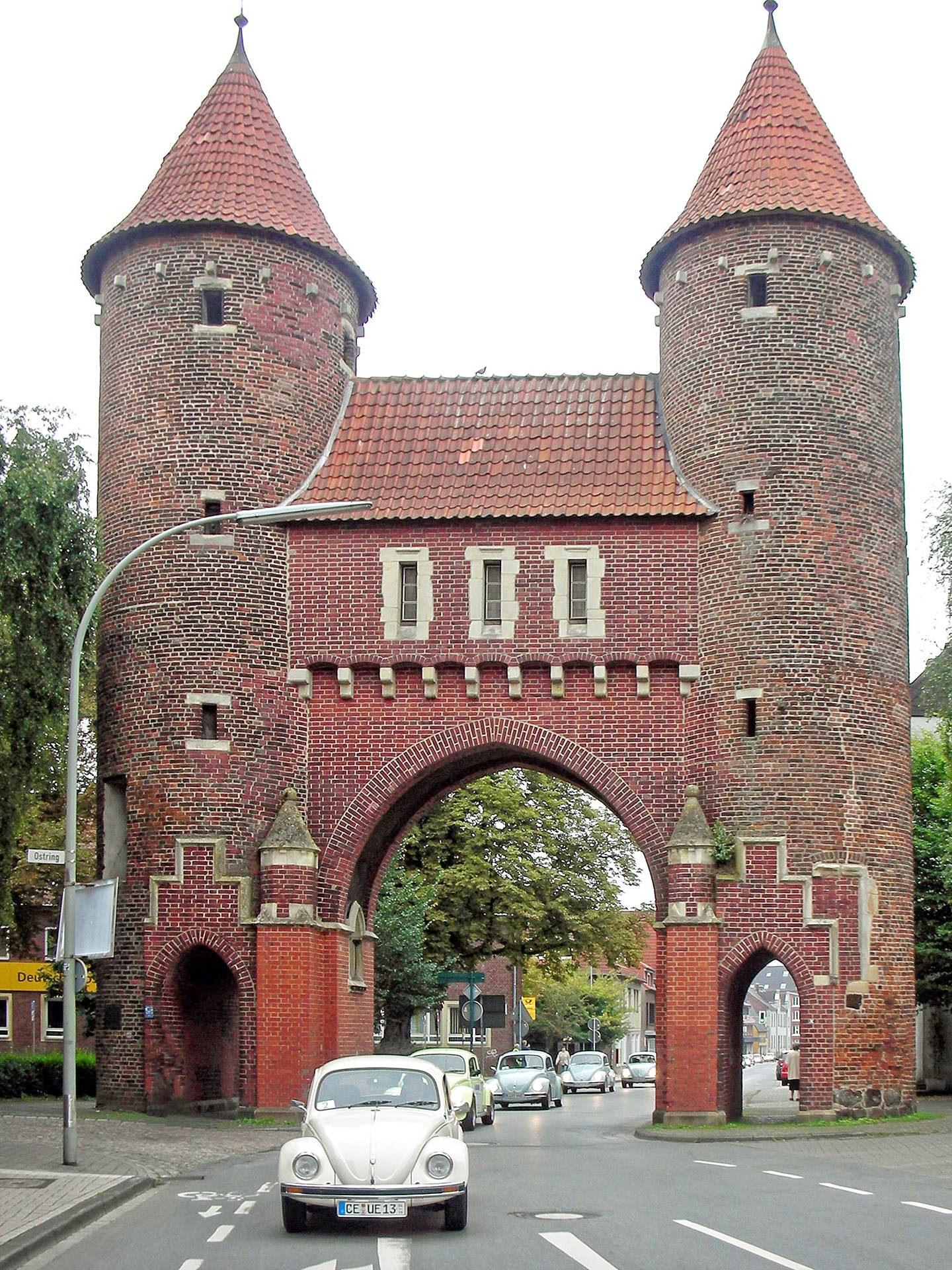 Drive through the Lüdinghaus Gate