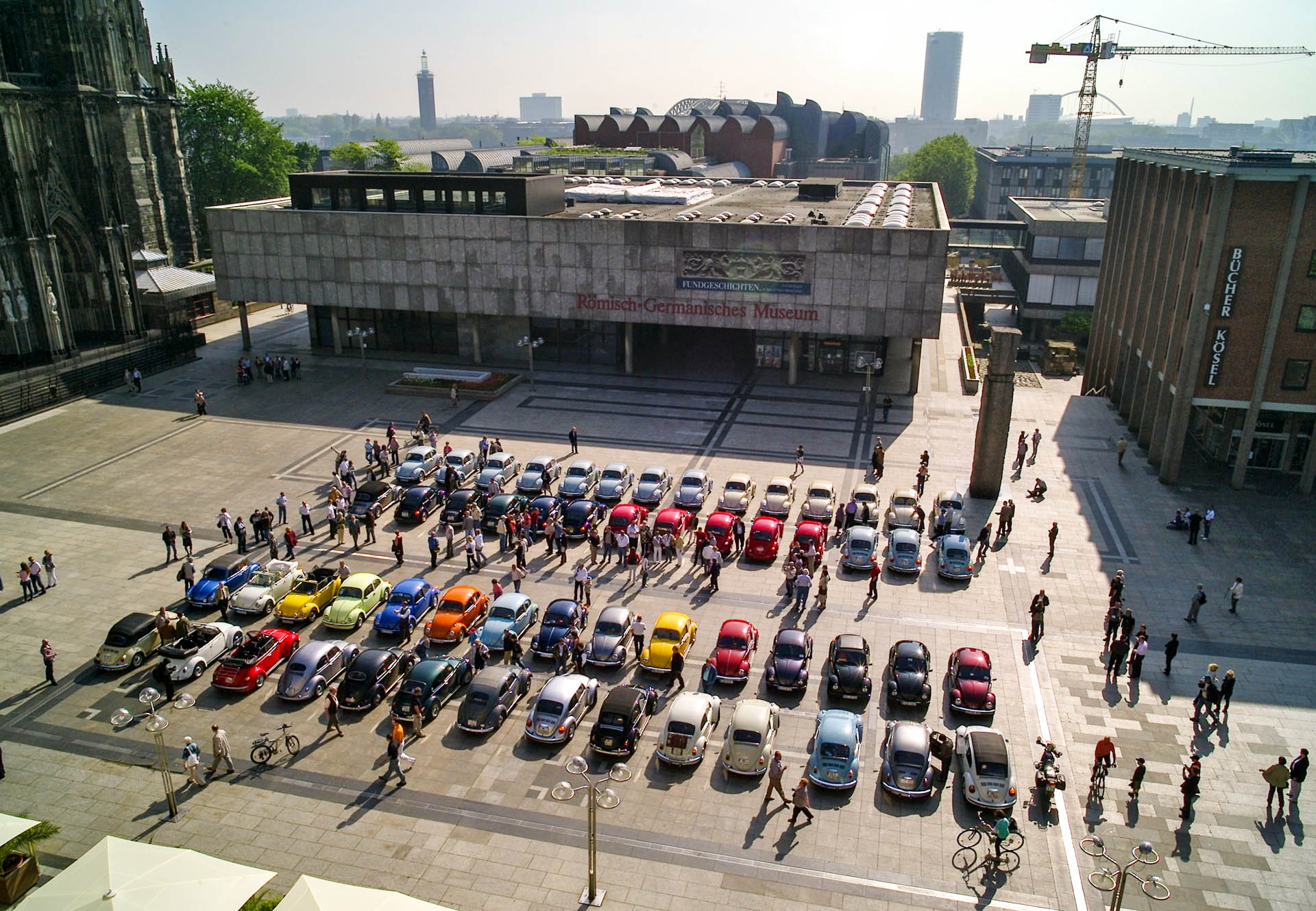 View of Roncalliplatz