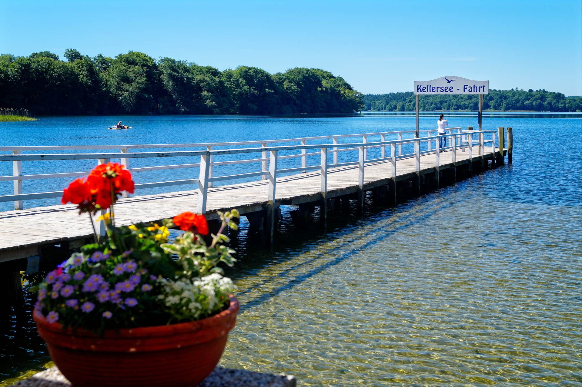 Simply enjoy the lake