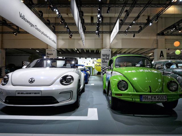 E-Käfer und E-Beetle